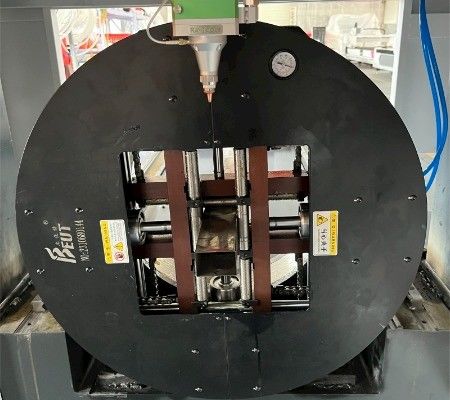メタルアルミニウム Ms Ss カーボン/軽量/不?? 鋼 正方形方形丸いファイバーチューブパイプのためのファイバーレーザーCNC切断機