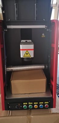 冷却モード 空気冷却 20W 30W 50W メタルステンレス鋼 アルミニウム デスクタイプ 工業用ファイバーレーザーマークマシン