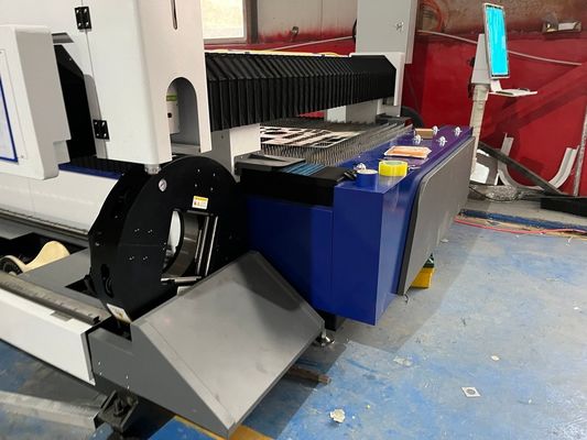 HIWIN ガイドレール 1500w/2000w/3000w CNC はい 動作モード MAX/RAYCUS レーザーソースによる連続波プレートとチューブカット